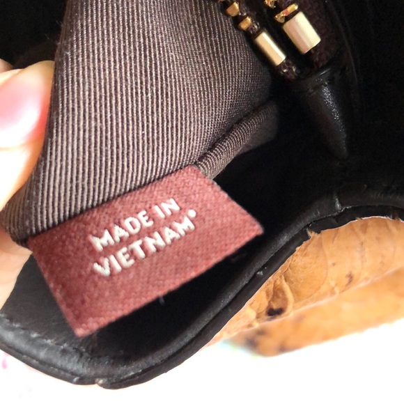 Coach Brown and Black Snakeskin Bag - Picture 14 of 14